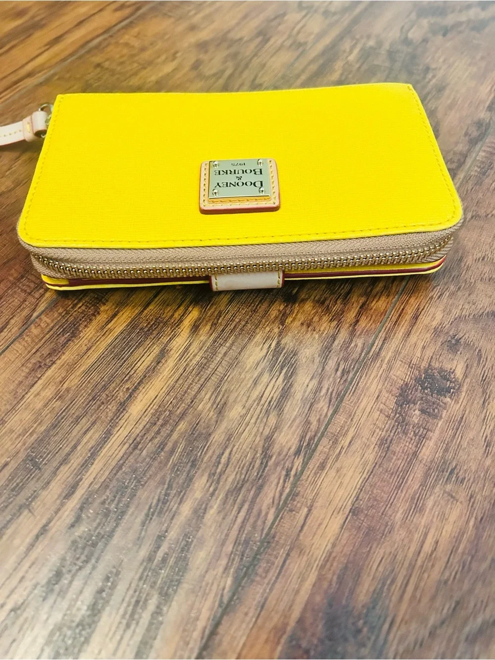 Dooney & Bourke dooney bourke